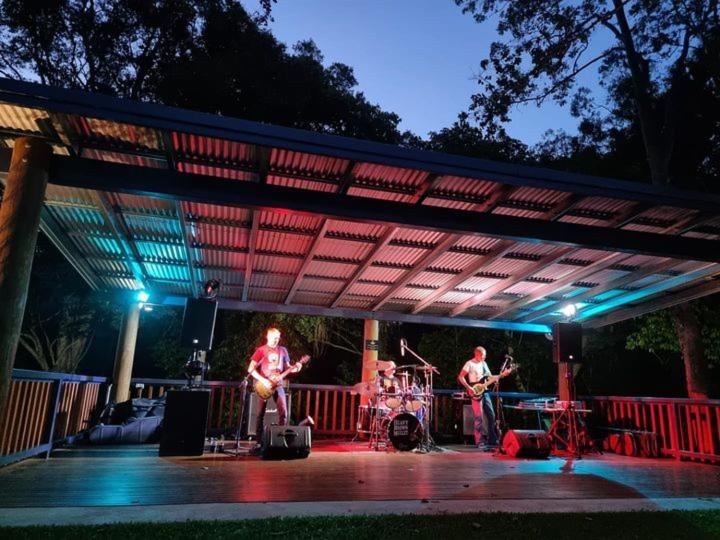 Speewah Country Tavern ภายนอก รูปภาพ