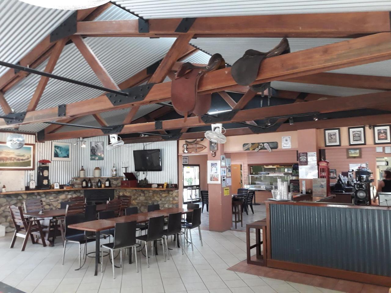 Speewah Country Tavern ภายนอก รูปภาพ